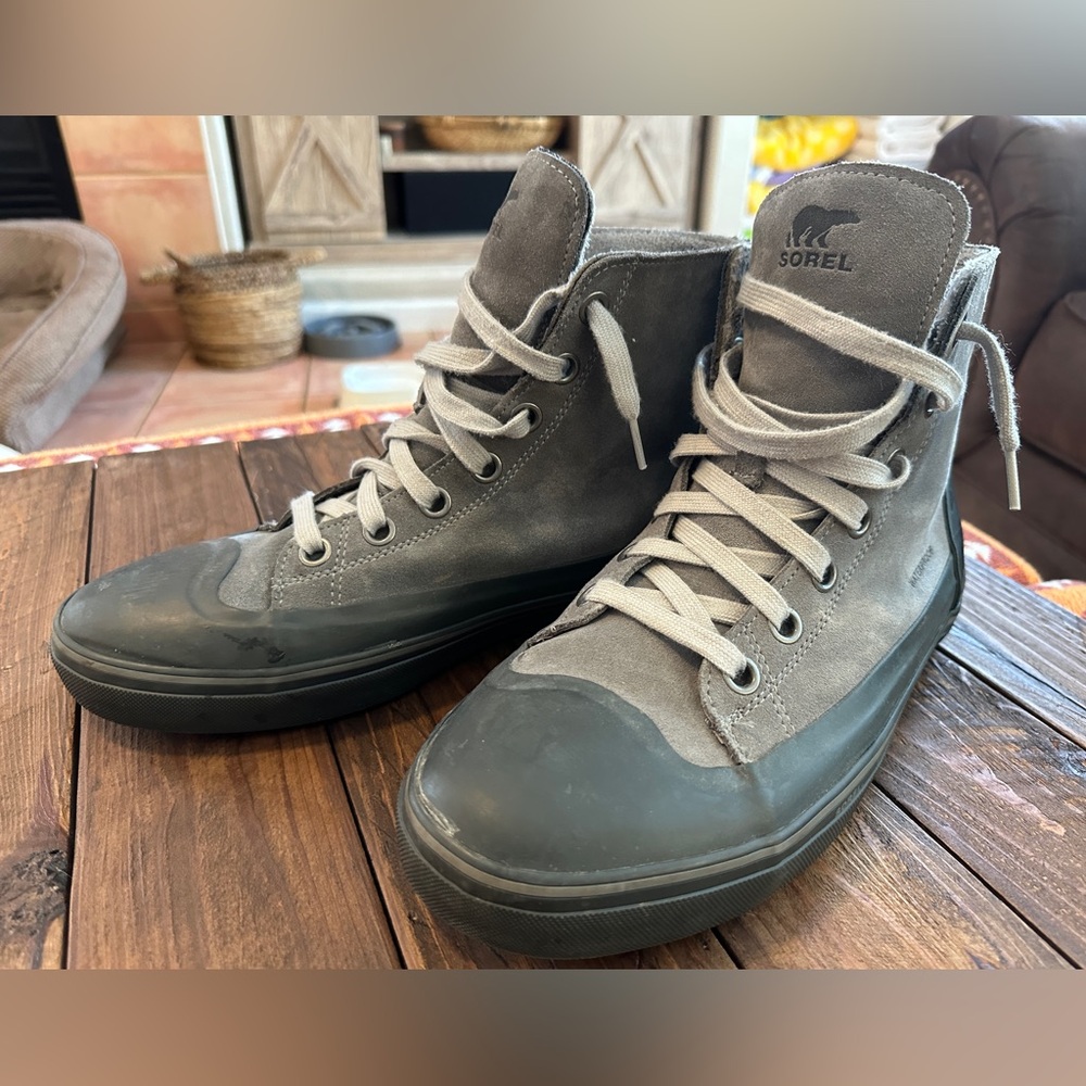 SOREL Cheyanne Metro Sneaker.